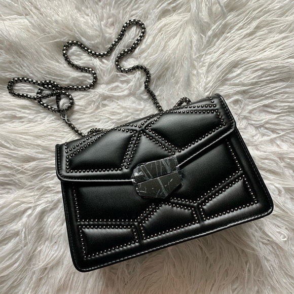 Crossbody Chain Black Purse / Messenger Bag - Picture 7 of 14